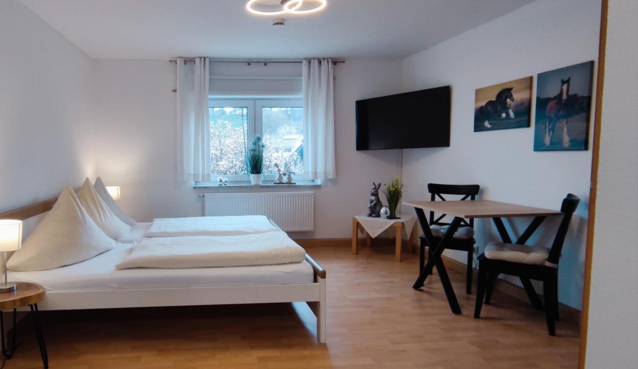 Dorfschaenke Deggendorf Hotel & Apartmenthaus & Biergarten, E-Bike-Verleih Kostenlos Szoba fotó